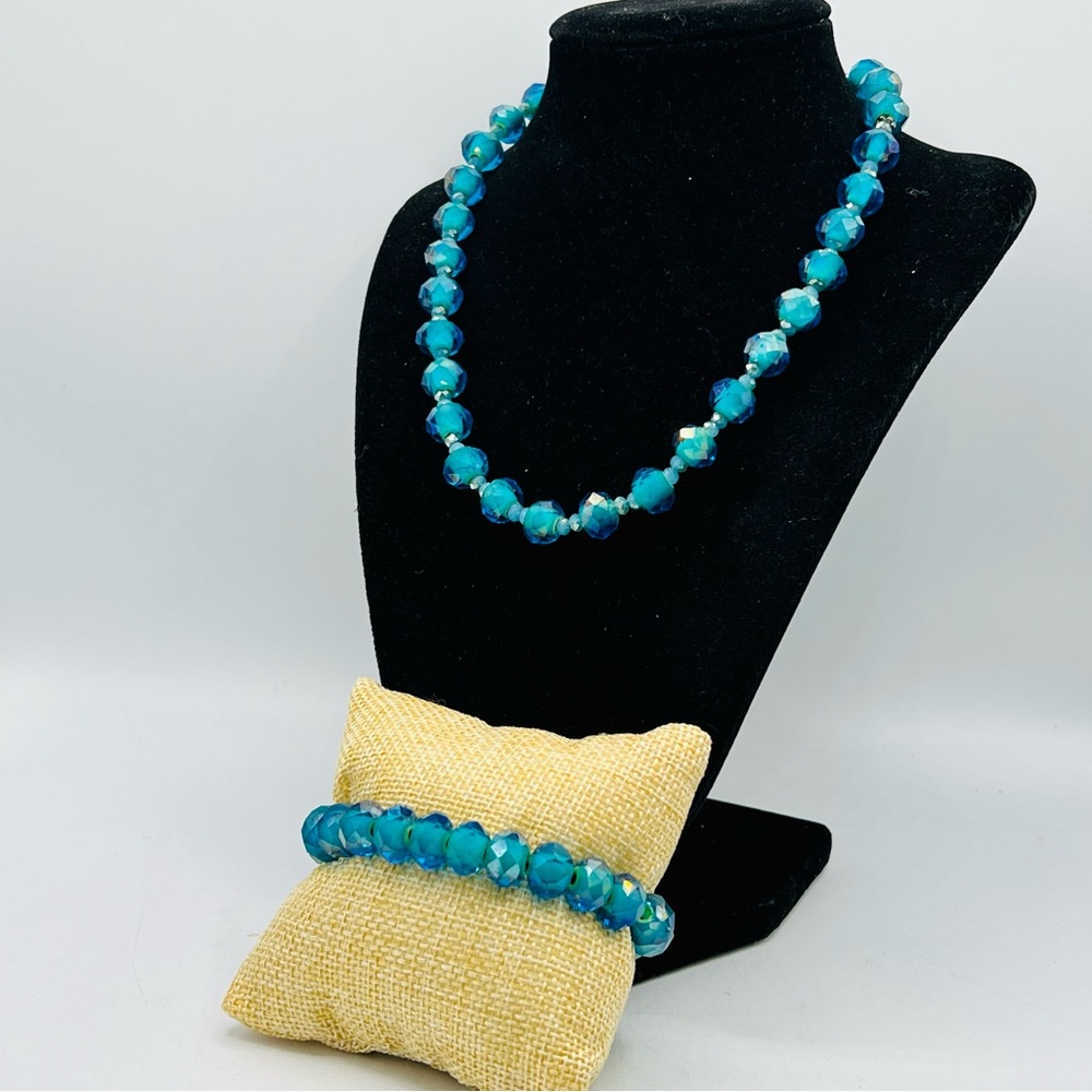 $150 Swarovski aqua blue crystal bead necklace & bracelet set artisan stunning - Picture 4 of 12